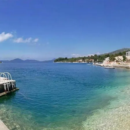 Apartment Apartment Kola - Two Bedroom Apartment With Balcony And Sea View 2 Banici