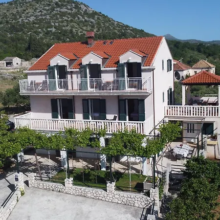 Apartment Kola - Two Bedroom Apartment With Balcony And Sea View 2 Apartment