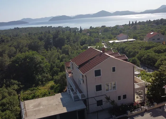 Kola - Two Bedroom With Balcony And Sea View 2 * Banići