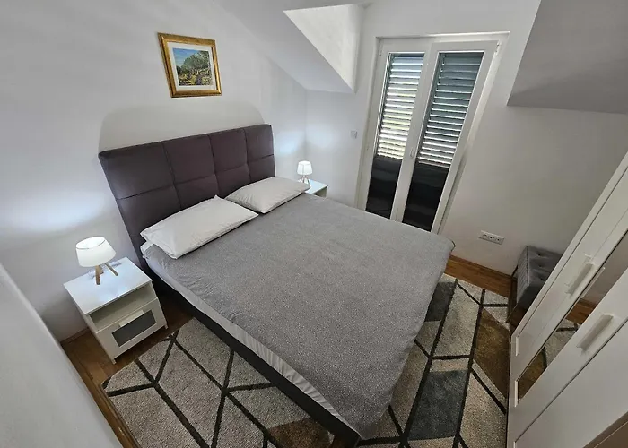 公寓 Kola - Two Bedroom With Balcony And Sea View 2